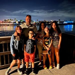 Meet your Posher, Lee